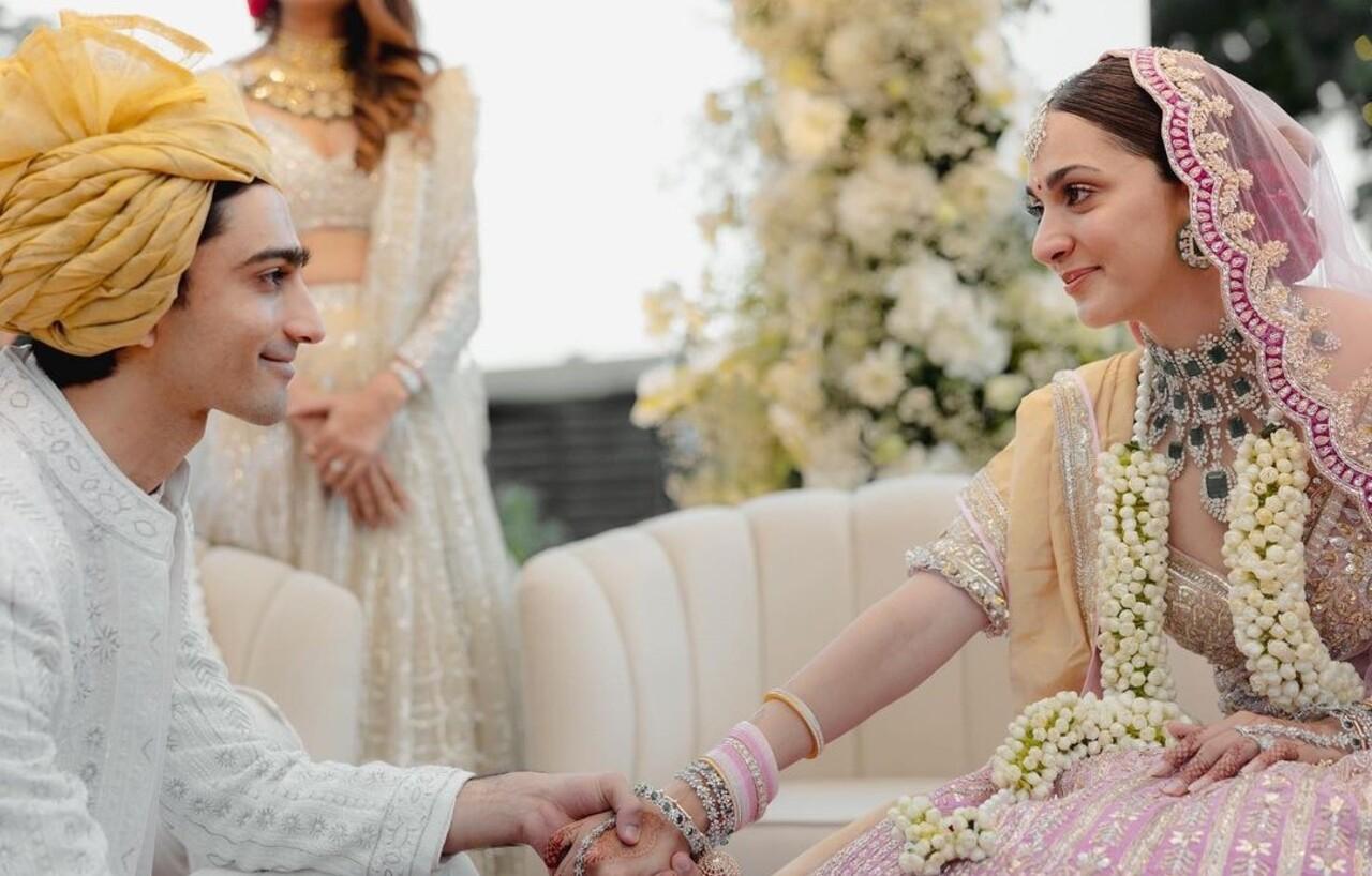 Kiara shared an emotional moment with her younger brother Mishaal during the wedding ritual